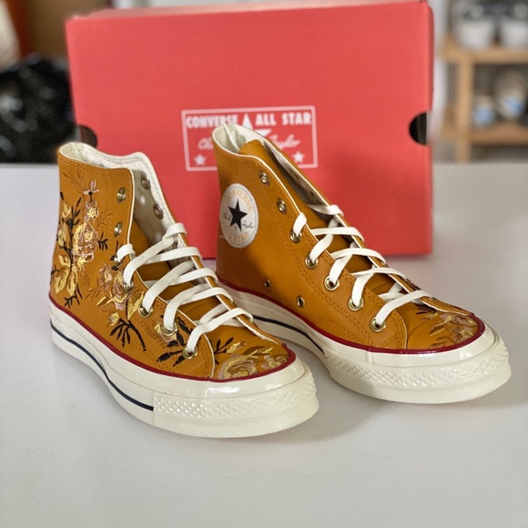 turmeric converse